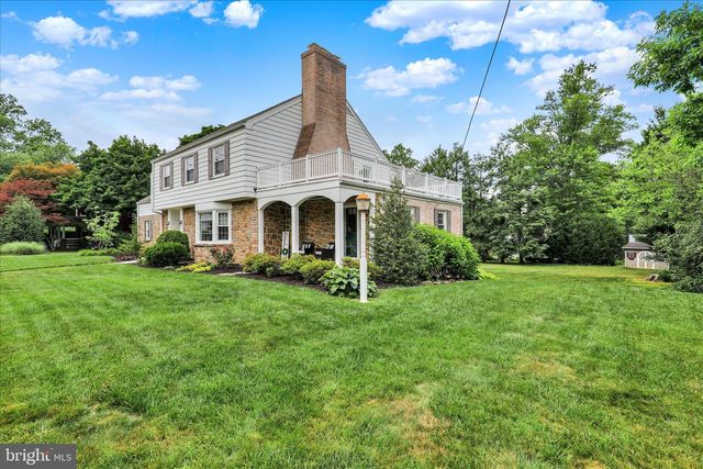 425 E COLLEGE AVE, Elizabethtown, PA 17022