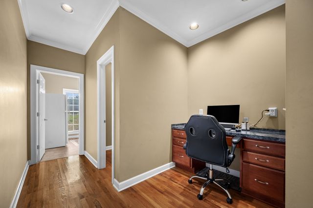 1725 N Lovvorn Rd, Christiana, TN 37037