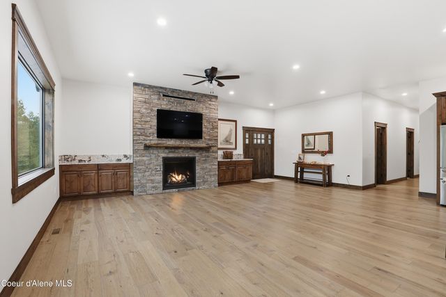 216 Mara MDWS, Athol, ID 83801