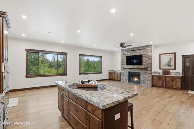 216 Mara MDWS, Athol, ID 83801