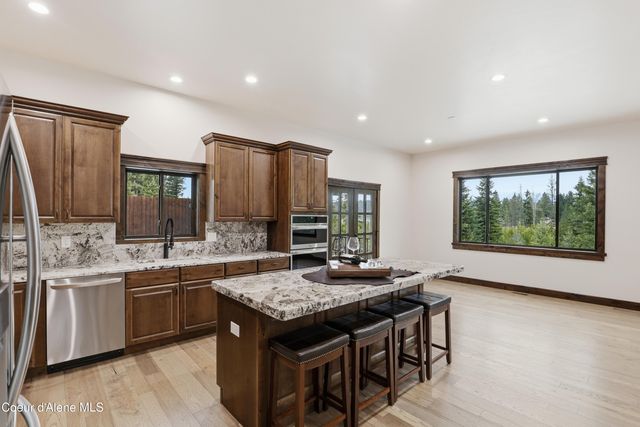 216 Mara MDWS, Athol, ID 83801