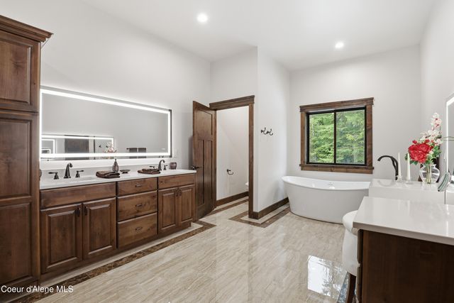 216 Mara MDWS, Athol, ID 83801