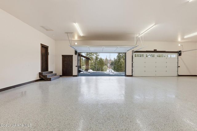 216 Mara MDWS, Athol, ID 83801