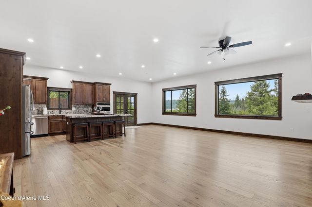 216 Mara MDWS, Athol, ID 83801