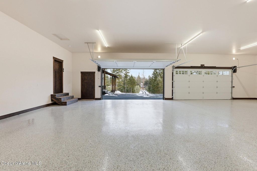 216 Mara MDWS, Athol, ID 83801 photo 6