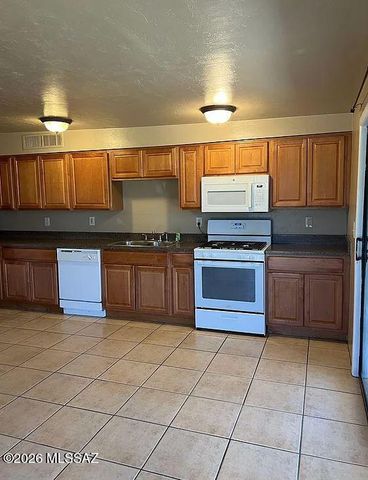 6027 S Lostan Avenue, Tucson, AZ 85706