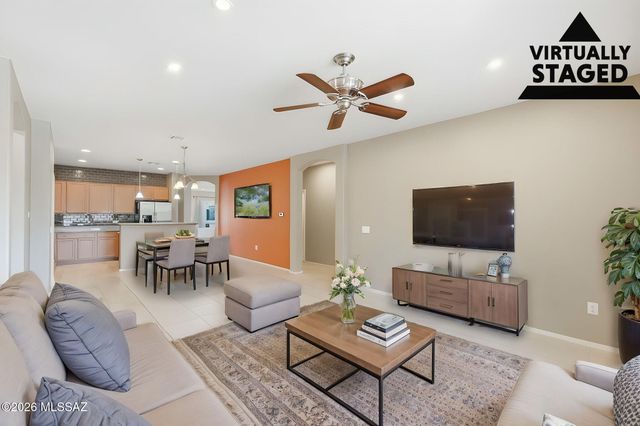 12554 N Green Oak Drive, Marana, AZ 85653