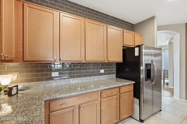 12554 N Green Oak Drive, Marana, AZ 85653