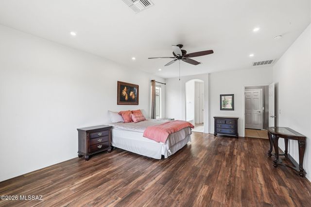 12554 N Green Oak Drive, Marana, AZ 85653