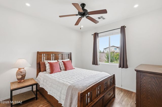 12554 N Green Oak Drive, Marana, AZ 85653