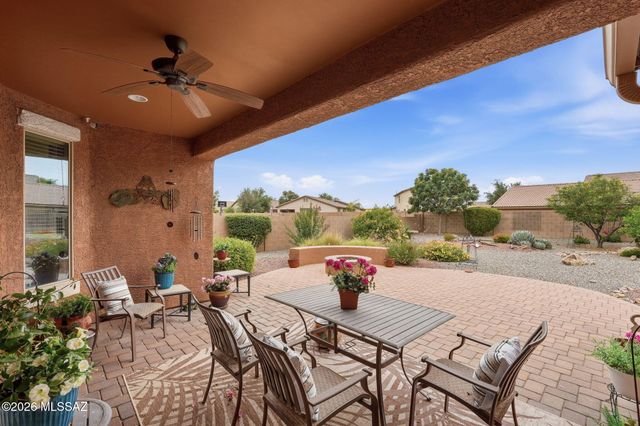 12554 N Green Oak Drive, Marana, AZ 85653