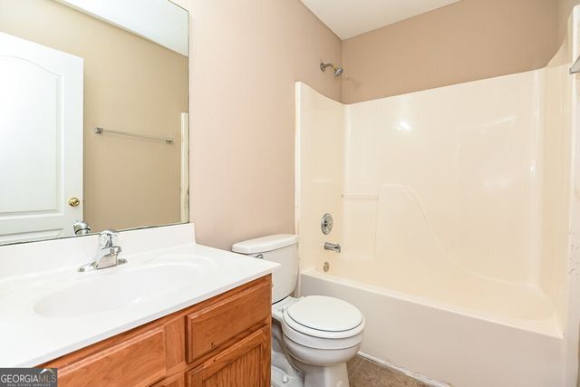 214 Oakleigh Lane, Dallas, GA 30132