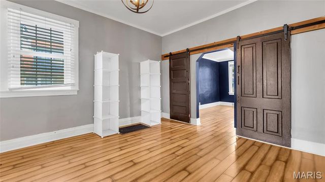 6622 Crest Avenue, St Louis, MO 63130