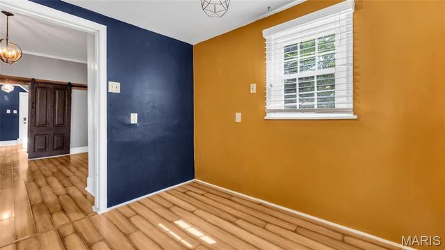 6622 Crest Avenue, St Louis, MO 63130