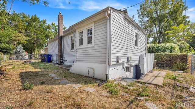 6622 Crest Avenue, St Louis, MO 63130