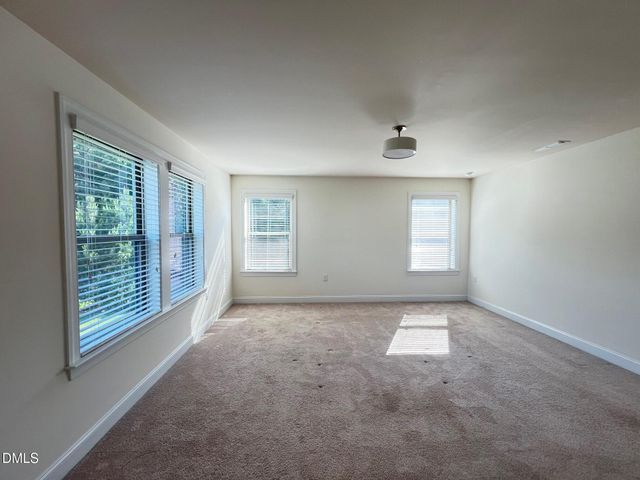1909 Highland Hills Court, Apex, NC 27502