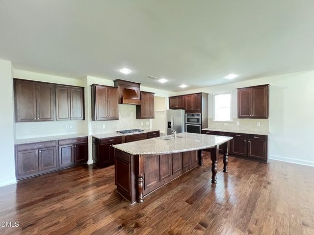 1909 Highland Hills Court, Apex, NC 27502