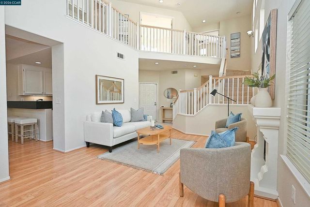 503 Valley View Court, Martinez, CA 94553