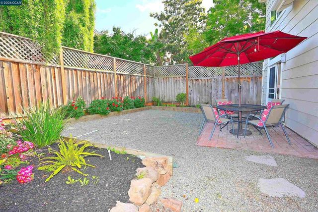503 Valley View Court, Martinez, CA 94553
