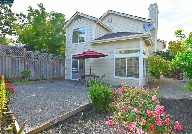 503 Valley View Court, Martinez, CA 94553