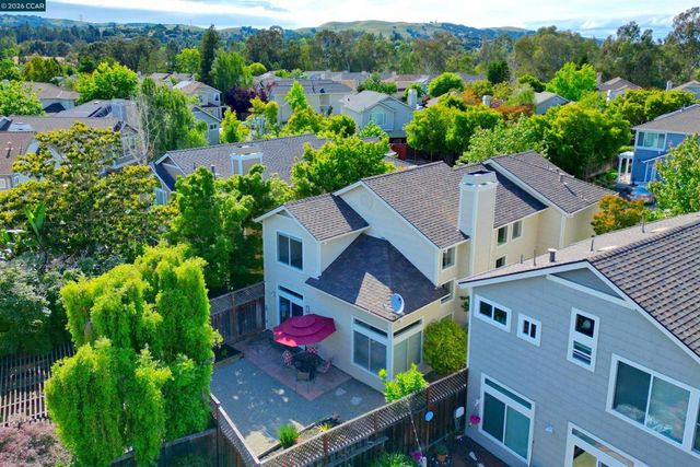 503 Valley View Court, Martinez, CA 94553