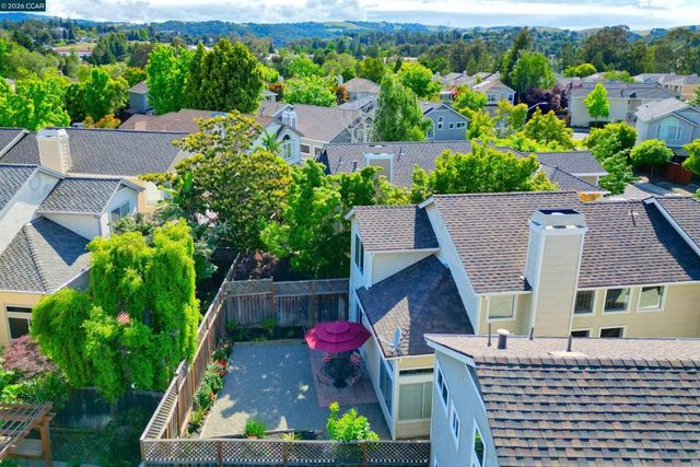 503 Valley View Court, Martinez, CA 94553