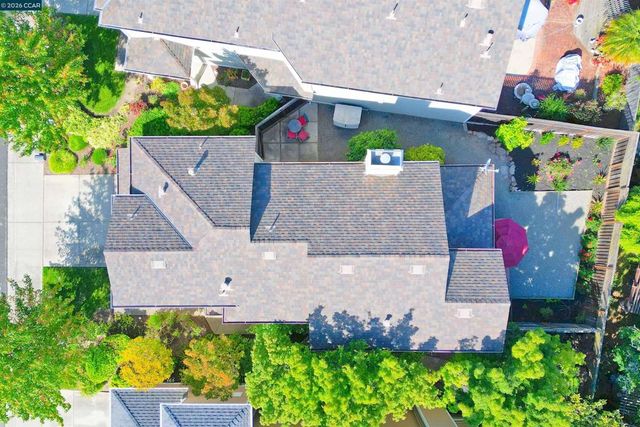 503 Valley View Court, Martinez, CA 94553