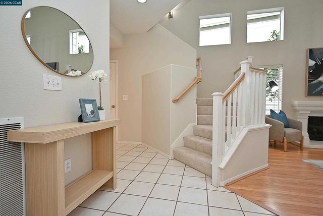 503 Valley View Court, Martinez, CA 94553