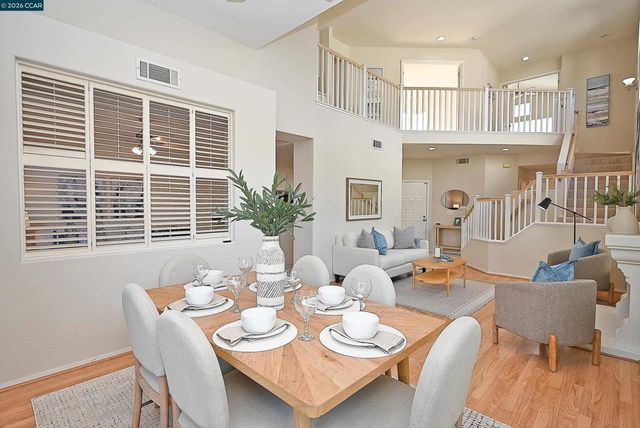 503 Valley View Court, Martinez, CA 94553