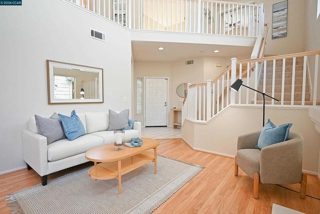 503 Valley View Court, Martinez, CA 94553