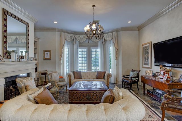 13703 Lakeshore Way Cove, Houston, TX 77077