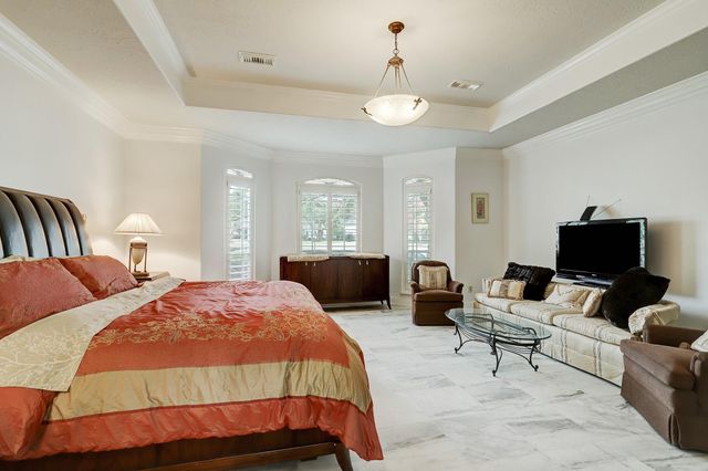 13703 Lakeshore Way Cove, Houston, TX 77077