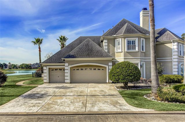 13703 Lakeshore Way Cove, Houston, TX 77077