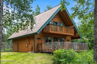 1205 N Golden Hills Drive, Palmer, AK 99645