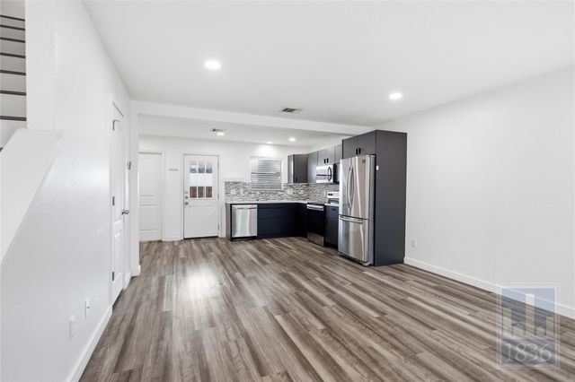 8400 Jamestown DR 534, Austin, TX 78758