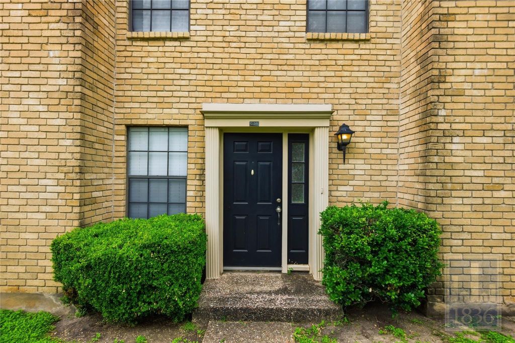 8400 Jamestown DR 534, Austin, TX 78758