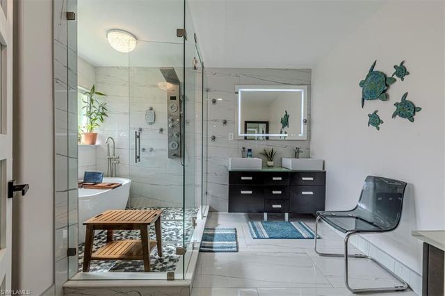 4310 McGregor BLVD, Fort Myers, FL 33901