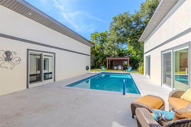 4310 McGregor BLVD, Fort Myers, FL 33901