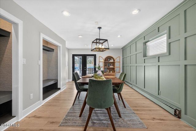 36 Anthony Lane, Colonie, NY 12205