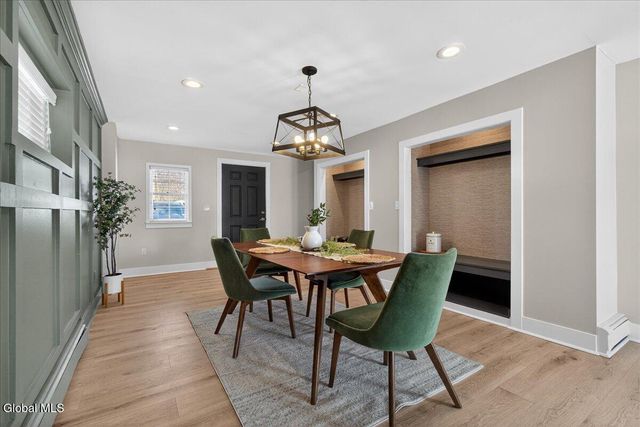 36 Anthony Lane, Colonie, NY 12205