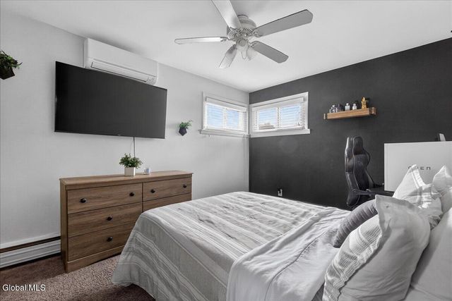 36 Anthony Lane, Colonie, NY 12205