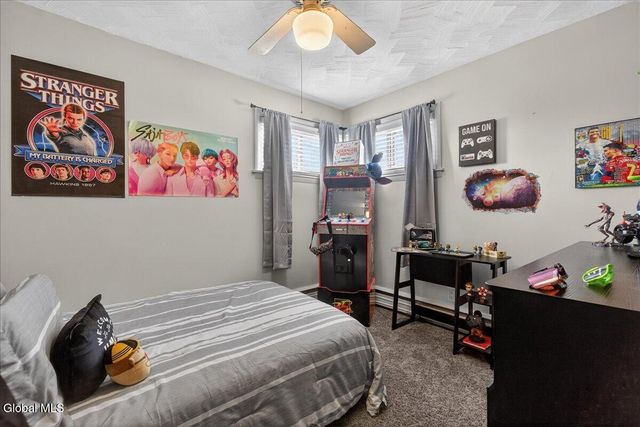 36 Anthony Lane, Colonie, NY 12205