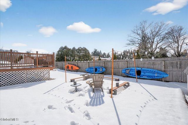 36 Anthony Lane, Colonie, NY 12205