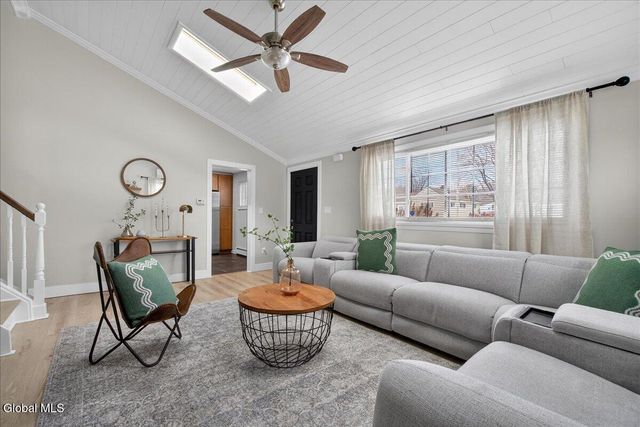 36 Anthony Lane, Colonie, NY 12205