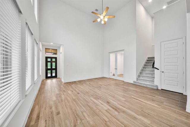 317 Rise Lane, Montgomery, TX 77316