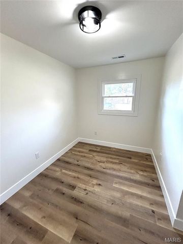 4101 Betty Drive, Belleville, IL 62226