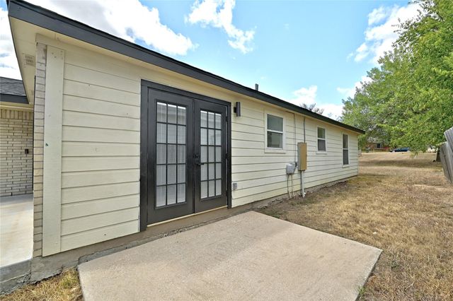 1164 Lago Vista ST, San Marcos, TX 78666