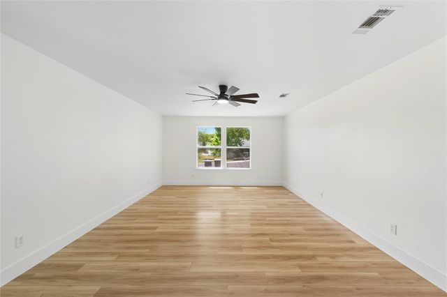 1164 Lago Vista ST, San Marcos, TX 78666