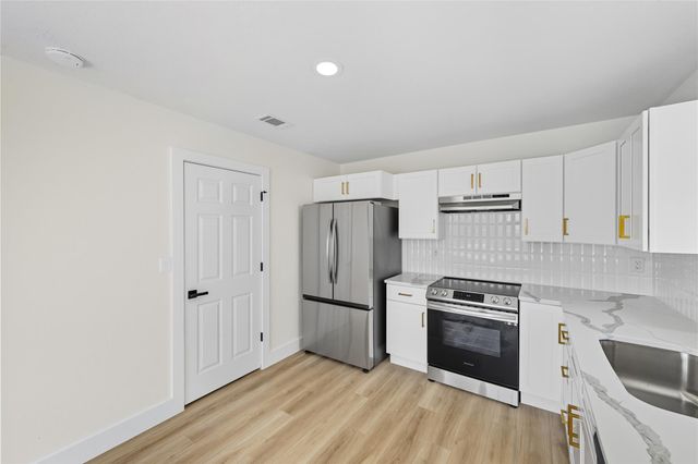 1164 Lago Vista ST, San Marcos, TX 78666