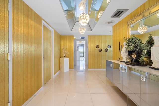 2660 S OCEAN Boulevard 603N, Palm Beach, FL 33480